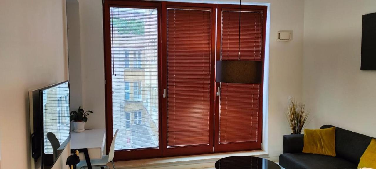 Piekna Lägenhet Warszawa Exteriör bild